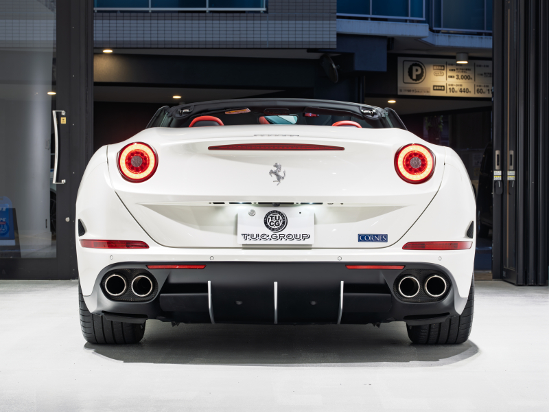 フェラーリ カリフォルニアT F1 DCT　正規D車 OP550以上 右H ﾛｯｿﾚｻﾞｰ&ﾌﾞﾗｯｸﾀﾞｯｼｭﾎﾞｰﾄﾞ ﾌﾙ電動ｼｰﾄ ﾋｰﾀｰ&ﾍﾞﾝﾁﾚｰﾀｰ 純正ﾅﾋﾞCarPlay ｶｰﾎﾞﾝﾄﾞﾗｲﾊﾞｰｿﾞﾝLED Bｶﾒﾗ 電格ﾐﾗｰ OP鍛造20AW OPｶﾗｰ