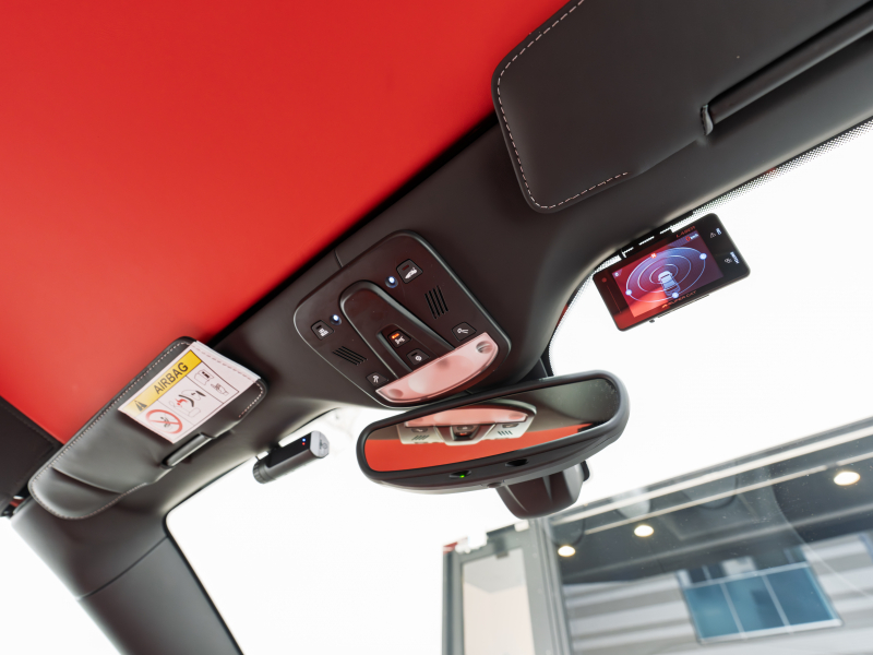 フェラーリ カリフォルニアT F1 DCT　正規D車 OP550以上 右H ﾛｯｿﾚｻﾞｰ&ﾌﾞﾗｯｸﾀﾞｯｼｭﾎﾞｰﾄﾞ ﾌﾙ電動ｼｰﾄ ﾋｰﾀｰ&ﾍﾞﾝﾁﾚｰﾀｰ 純正ﾅﾋﾞCarPlay ｶｰﾎﾞﾝﾄﾞﾗｲﾊﾞｰｿﾞﾝLED Bｶﾒﾗ 電格ﾐﾗｰ OP鍛造20AW OPｶﾗｰ