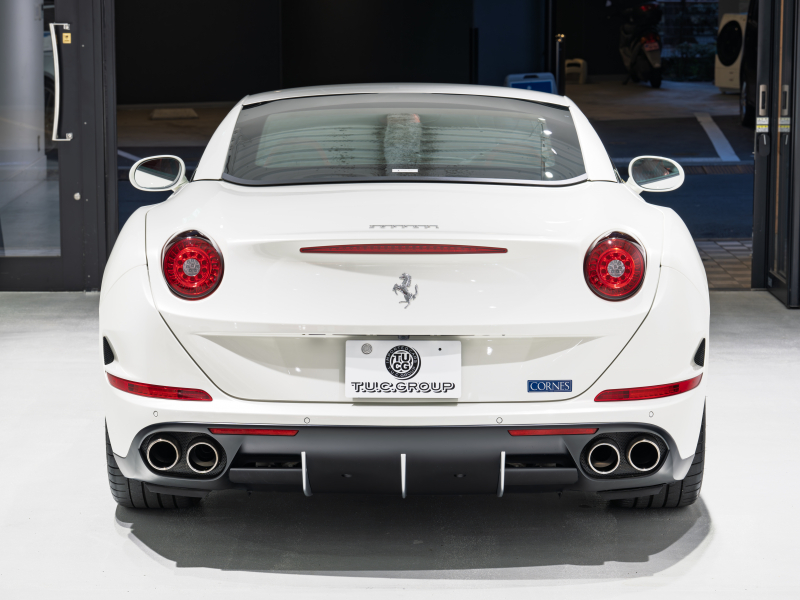 フェラーリ カリフォルニアT F1 DCT　正規D車 OP550以上 右H ﾛｯｿﾚｻﾞｰ&ﾌﾞﾗｯｸﾀﾞｯｼｭﾎﾞｰﾄﾞ ﾌﾙ電動ｼｰﾄ ﾋｰﾀｰ&ﾍﾞﾝﾁﾚｰﾀｰ 純正ﾅﾋﾞCarPlay ｶｰﾎﾞﾝﾄﾞﾗｲﾊﾞｰｿﾞﾝLED Bｶﾒﾗ 電格ﾐﾗｰ OP鍛造20AW OPｶﾗｰ