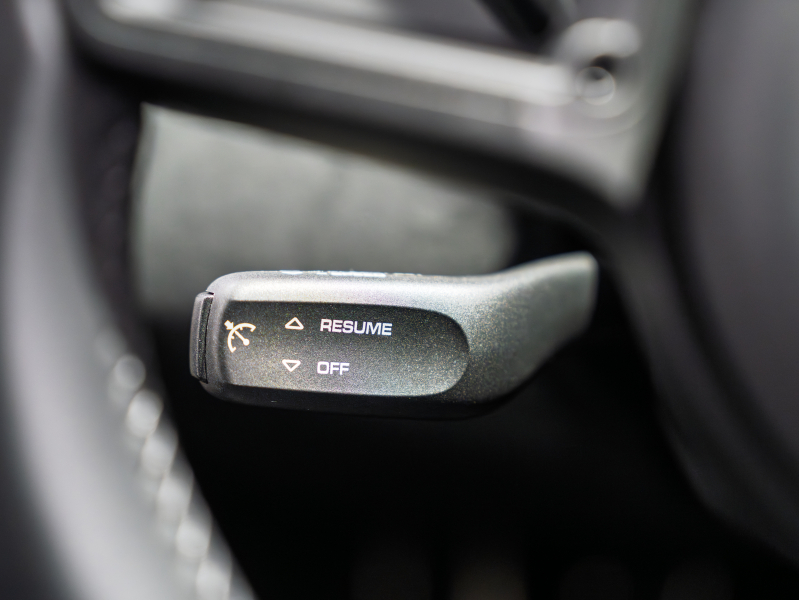 ポルシェ 718 ケイマン GT4 6MT ｽﾎﾟｰﾂｸﾛﾉ&ﾚｻﾞｰｲﾝﾃﾘｱPKG　正規D車 1ｵｰﾅｰ 右H 18wayｱﾀﾞﾌﾟﾃｨﾌﾞｽﾎﾟｰﾂｼｰﾄ PCCB PCMﾅﾋﾞ Bｶﾒﾗ CarPlay BOSEｻｳﾝﾄﾞ LEDﾍｯﾄﾞﾗｲﾄPDLSﾌﾟﾗｽ ｽﾎﾟｰﾂEX 純正20AW