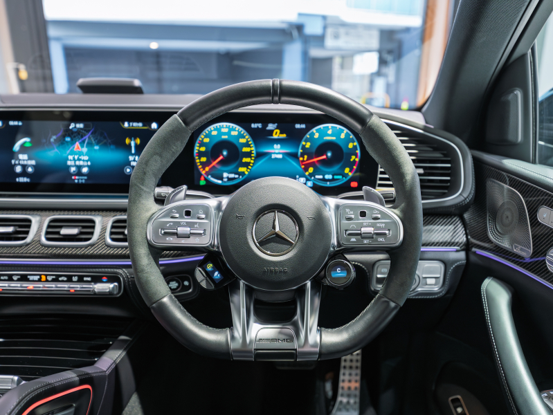 AMG GLE 53 4MATIC+ Coupe　正規D車 ﾚｰﾀﾞｰｾｰﾌﾃｨ 黒革ｼｰﾄ ﾋｰﾀｰ&ﾍﾞﾝﾁﾚｰﾀｰ ﾊﾟﾉﾗﾏｻﾝﾙｰﾌ MBUXﾅﾋﾞ 360ｶﾒﾗ Burmester ﾍｯﾄﾞｱｯﾌﾟﾃﾞｨｽﾌﾟﾚｲ ACTIVE RIDE CONTROL AMG21ｲﾝﾁAW