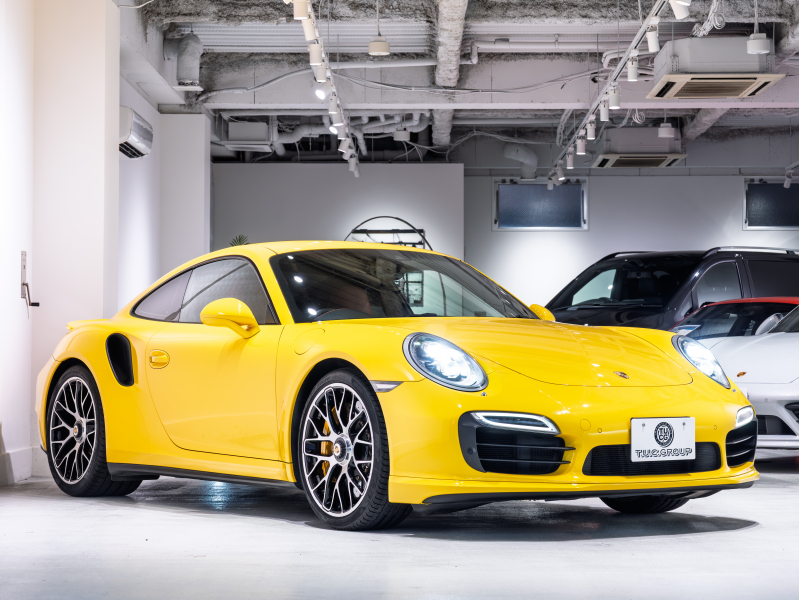 ポルシェ 911(Type991.1) ﾀｰﾎﾞS ｽﾎﾟｰﾂｸﾛﾉ&ｶｰﾎﾞﾝｲﾝﾃﾘｱPKG　正規D車 ﾂｰﾄｰﾝﾚｻﾞｰｲﾝﾃﾘｱ PCCB 赤革 18wayｱﾀﾞﾌﾟﾃｨﾌﾞｽﾎﾟｰﾂｼｰﾄ ﾅﾋﾞTV BOSEｻｳﾝﾄﾞ Bｶﾒﾗ PDLS付LEDﾗｲﾄ 20AW