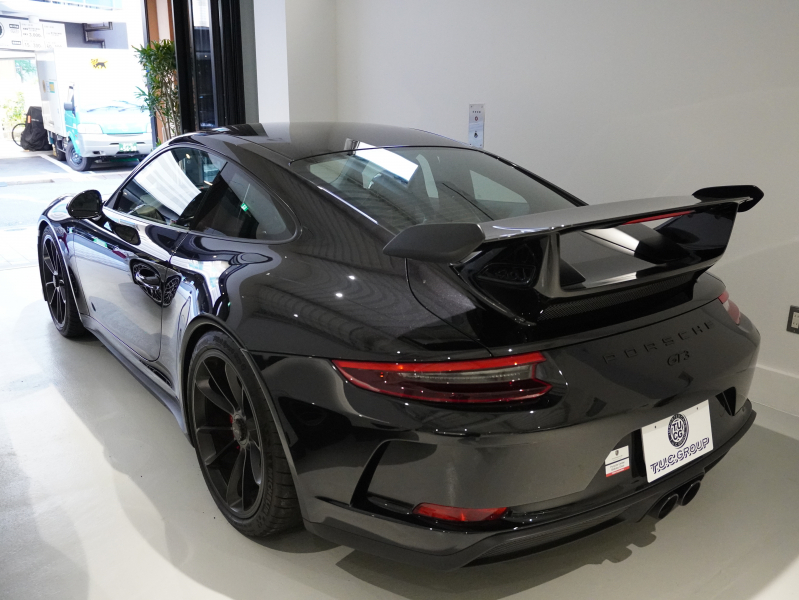 ポルシェ 911(Type991.2) GT3 クラブスポーツ スポーツクロノPKG 正規D車 1オーナー MY18 カーボンバケット ナビTV スポーツEX 専用20AW ロールバー