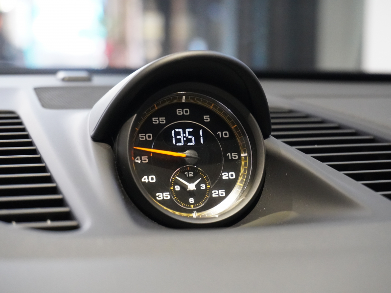 ポルシェ 911(Type991.2) GT3 クラブスポーツ スポーツクロノPKG 正規D車 1オーナー MY18 カーボンバケット ナビTV スポーツEX 専用20AW ロールバー