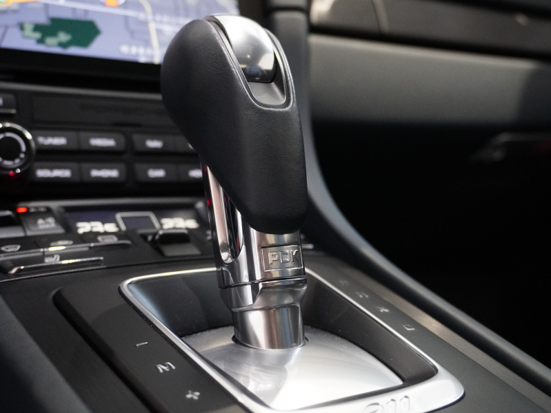 ポルシェ 911(Type991.2) ｶﾚﾗ GTS ｽﾎﾟｰﾂｸﾛﾉPKG　後期 正規D車 MY18 1ｵｰﾅｰ ｽﾍﾟｼｬﾙﾚｰｻﾞｲﾝﾃﾘｱ ｸﾞﾗﾌｧｲﾄﾌﾞﾙｰ革 ｶﾞﾗｽR PCMﾅﾋﾞ Bｶﾒﾗ 20AW　2年保証付