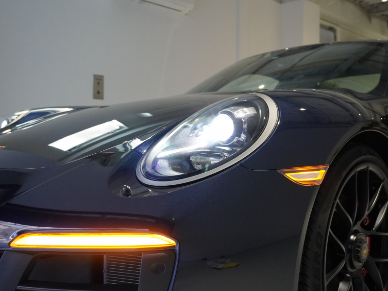 ポルシェ 911(Type991.2) ｶﾚﾗ GTS ｽﾎﾟｰﾂｸﾛﾉPKG　後期 正規D車 MY18 1ｵｰﾅｰ ｽﾍﾟｼｬﾙﾚｰｻﾞｲﾝﾃﾘｱ ｸﾞﾗﾌｧｲﾄﾌﾞﾙｰ革 ｶﾞﾗｽR PCMﾅﾋﾞ Bｶﾒﾗ 20AW　2年保証付