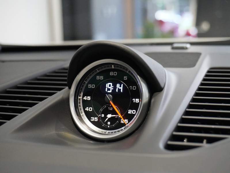 ポルシェ 911(Type991) ﾀｰﾎﾞS ｽﾎﾟｰﾂｸﾛﾉ&ｶｰﾎﾞﾝｲﾝﾃﾘｱPKG　正規D車  ｴﾝﾄﾘｰD PCCB 赤革 ﾍﾞﾝﾁﾚｰﾀｰ ｻﾝﾙｰﾌ ﾅﾋﾞTV Bｶﾒﾗ  LEDﾗｲﾄ　2年保証付