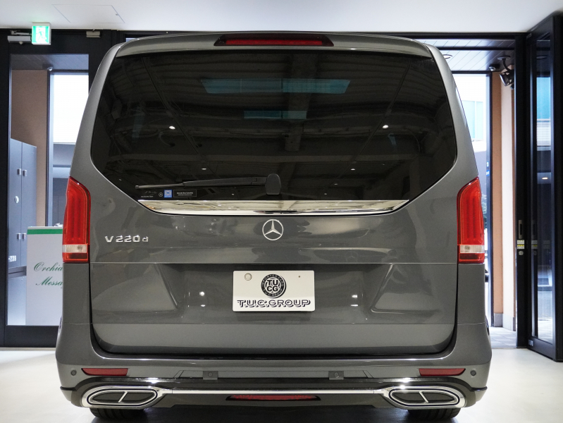 メルセデスベンツ Vクラス V220dｽﾎﾟｰﾂ ﾛﾝｸﾞ ﾚｰﾀﾞｰP　ﾏｲﾊﾞｯﾊ仕様 ｴｸﾞｾｸﾃｨﾌﾞｼｰﾄ TVﾓﾆﾀｰ付ﾊﾟｰﾃｰｼｮﾝ ﾊﾟﾉﾗﾏSR 4人乗り　2年保証