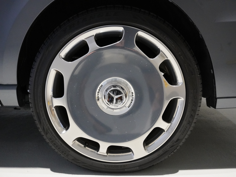 メルセデスベンツ Vクラス V220dｽﾎﾟｰﾂ ﾛﾝｸﾞ ﾚｰﾀﾞｰP　ﾏｲﾊﾞｯﾊ仕様 ｴｸﾞｾｸﾃｨﾌﾞｼｰﾄ TVﾓﾆﾀｰ付ﾊﾟｰﾃｰｼｮﾝ ﾊﾟﾉﾗﾏSR 4人乗り　2年保証