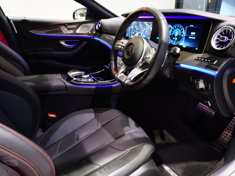 AMG CLSクラス CLS53 4MATIC+ レーダーセーフティPKG 正規D車 希少色 Meコネ レッドステッチ黒革 ベンチレーター サンルーフ ナビTV ブルメスター ヘッドアップD 2年保証