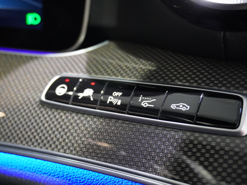 AMG CLSクラス CLS53 4MATIC+ レーダーセーフティPKG 正規D車 希少色 Meコネ レッドステッチ黒革 ベンチレーター サンルーフ ナビTV ブルメスター ヘッドアップD 2年保証