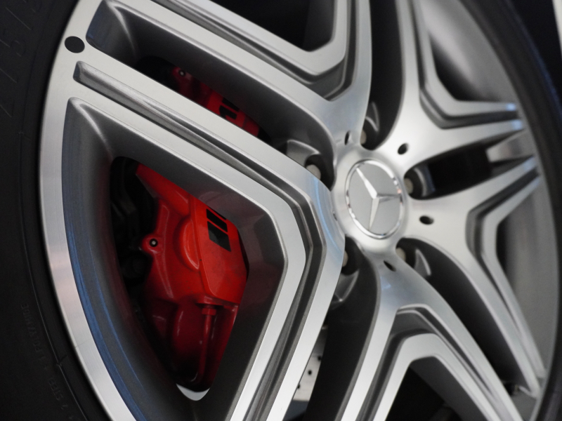 AMG Gクラス G63 designoｴｸｽｸﾙｰｼﾌﾞ　正規D車 OPｶﾗｰ 黒×赤革ｼｰﾄ ﾍﾞﾝﾁﾚｰﾀｰ ｻﾝﾙｰﾌ ﾅﾋﾞTV harman/kardon AMGｽﾎﾟｰﾂEX 20AW　2年保証