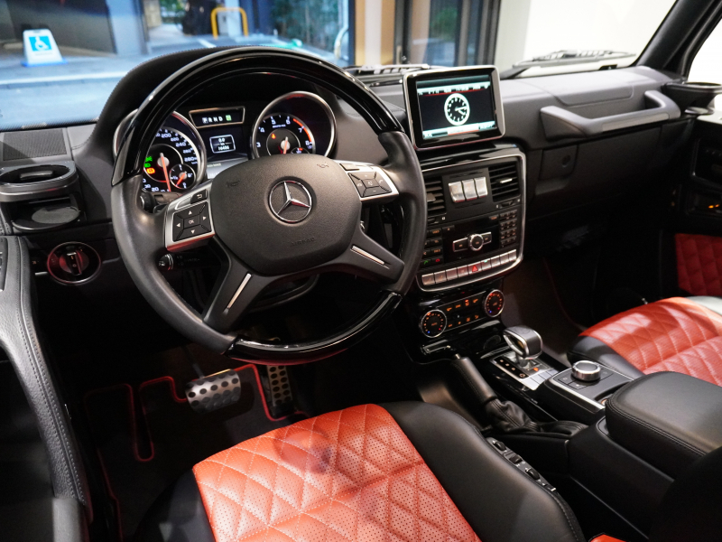AMG Gクラス G63 designoｴｸｽｸﾙｰｼﾌﾞ　正規D車 OPｶﾗｰ 黒×赤革ｼｰﾄ ﾍﾞﾝﾁﾚｰﾀｰ ｻﾝﾙｰﾌ ﾅﾋﾞTV harman/kardon AMGｽﾎﾟｰﾂEX 20AW　2年保証