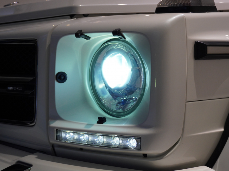 AMG Gクラス G63 designoｴｸｽｸﾙｰｼﾌﾞ　正規D車 OPｶﾗｰ 黒×赤革ｼｰﾄ ﾍﾞﾝﾁﾚｰﾀｰ ｻﾝﾙｰﾌ ﾅﾋﾞTV harman/kardon AMGｽﾎﾟｰﾂEX 20AW　2年保証