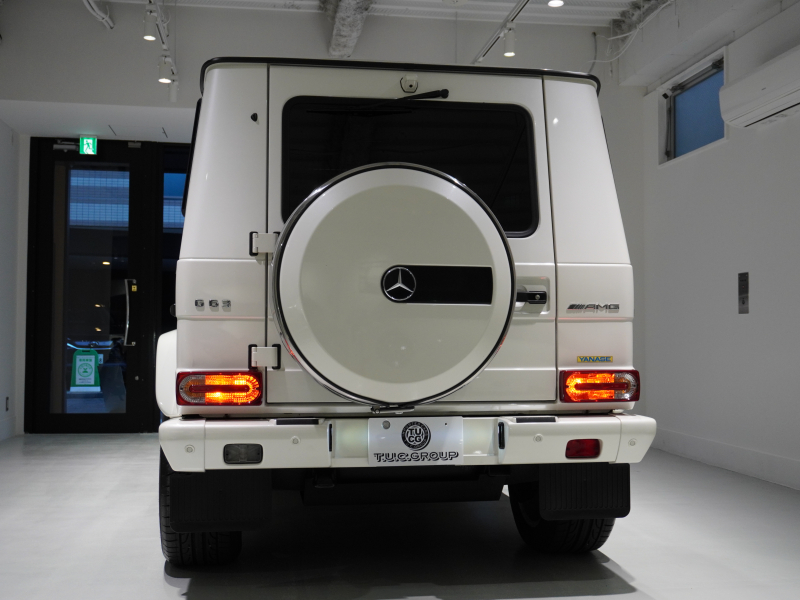 AMG Gクラス G63 designoｴｸｽｸﾙｰｼﾌﾞ　正規D車 OPｶﾗｰ 黒×赤革ｼｰﾄ ﾍﾞﾝﾁﾚｰﾀｰ ｻﾝﾙｰﾌ ﾅﾋﾞTV harman/kardon AMGｽﾎﾟｰﾂEX 20AW　2年保証