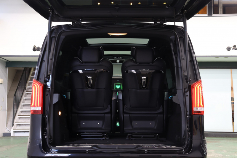 メルセデスベンツ Vクラス V220dｽﾎﾟｰﾂﾛﾝｸﾞ ﾚｰﾀﾞｰP　ﾏｲﾊﾞｯﾊ仕様 ｴｸﾞｾﾞｸﾃｨﾌﾞｼｰﾄ ﾊﾟｰﾃｰｼｮﾝ ﾊﾟﾉﾗﾏSR ﾅﾋﾞTV　2年保証付