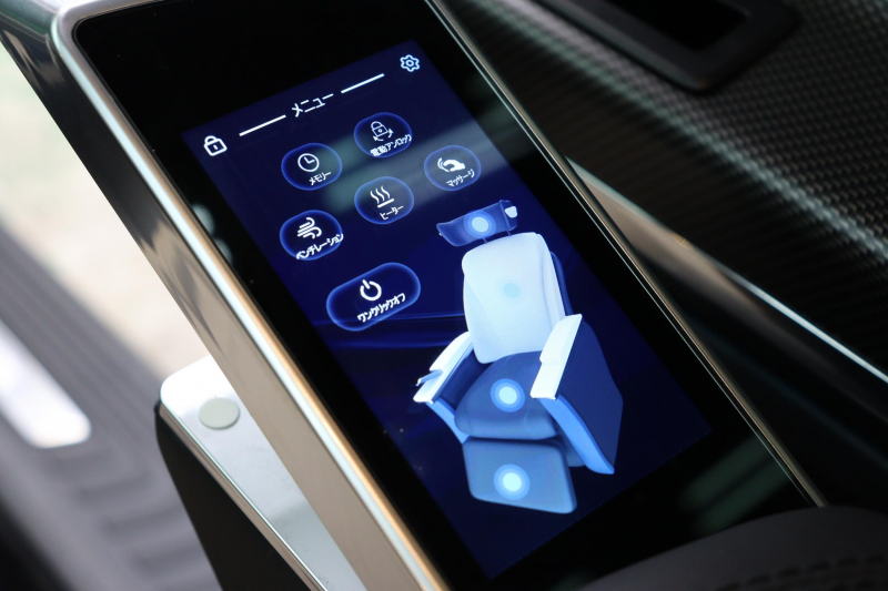 メルセデスベンツ Vクラス V220dｽﾎﾟｰﾂﾛﾝｸﾞ ﾚｰﾀﾞｰP　ﾏｲﾊﾞｯﾊ仕様 ｴｸﾞｾﾞｸﾃｨﾌﾞｼｰﾄ ﾊﾟｰﾃｰｼｮﾝ ﾊﾟﾉﾗﾏSR ﾅﾋﾞTV　2年保証付