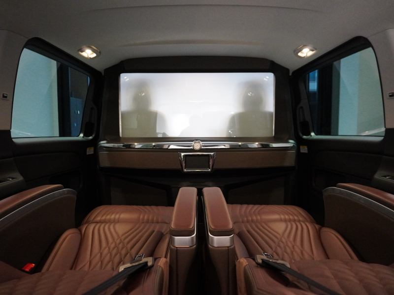 メルセデスベンツ Vクラス V260 ﾛﾝｸﾞ ﾚｰﾀﾞｰｾｰﾌﾃｨP 電動ﾊﾟｰﾃｰｼｮﾝ ﾌﾞﾗｳﾝﾚｻﾞｰｴｸﾞｾﾞｸﾃｨﾌﾞｼｰﾄ HDDﾅﾋﾞTV  自動ﾘｱｹﾞｰﾄ　2年保証