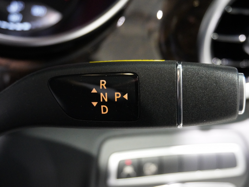 メルセデスベンツ Vクラス V260 ﾛﾝｸﾞ ﾚｰﾀﾞｰｾｰﾌﾃｨP 電動ﾊﾟｰﾃｰｼｮﾝ ﾌﾞﾗｳﾝﾚｻﾞｰｴｸﾞｾﾞｸﾃｨﾌﾞｼｰﾄ HDDﾅﾋﾞTV  自動ﾘｱｹﾞｰﾄ　2年保証