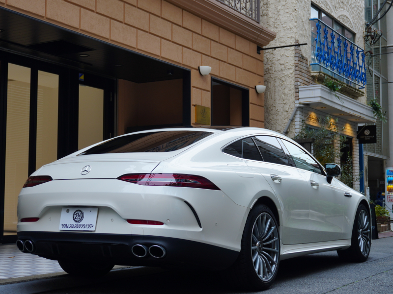 AMG GT 4ドアクーペ GT43 4MATIC+ AMG RIDE CONTROL+ PKG 1オーナー 右H Meコネクト HUD Pスタ 黒革 パノラマSR MBUXナビTV ベンチレーター ダイナミックシート ブルメスター ハンズフリーA AIRマチック 新車保証継承可