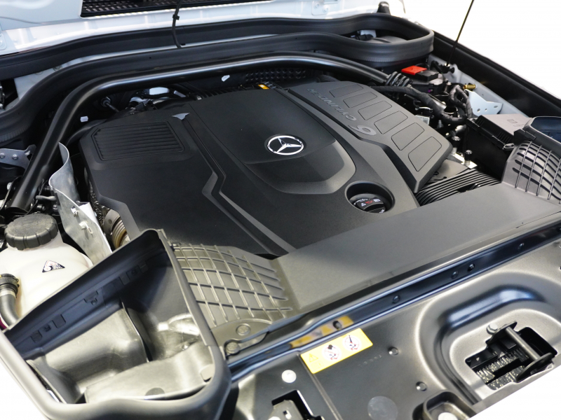 メルセデスベンツ Gクラス G400d ｴﾃﾞｨｼｮﾝﾏｸﾞﾉﾎﾜｲﾄ　正規D車 希少特別仕様 右H Meｺﾈｸﾄ ﾏﾇﾌｧｸﾄｩｰｱP 白革 ｻﾝﾙｰﾌ MBUXﾅﾋﾞTV ｱﾀﾞﾌﾟﾃｨﾌﾞﾀﾞﾝﾋﾟﾝｸﾞｼｽﾃﾑ 20AW 新車保証