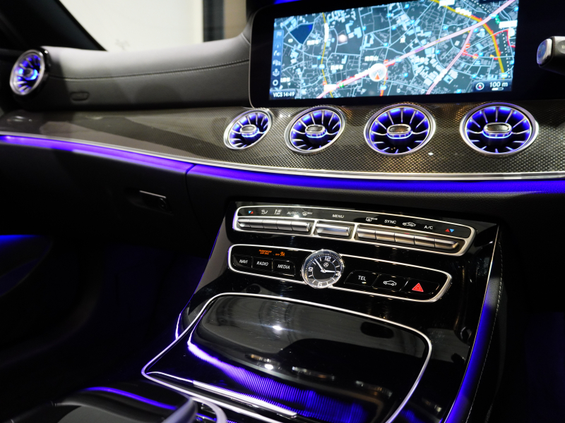 AMG Eクラス E53 4MATIC+ Cabriolet エクスクルーシブPKG Meコネクト HUD Pスタ 黒革 黒幌 ナビTV ベンチレーター リラクゼーション ブルメスター AIRマチック 2年保証