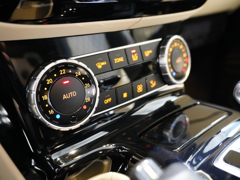 AMG Gクラス G63 designoｴｸｽｸﾙｰｼﾌﾞｲﾝﾃﾘｱPKG　571PS ｷｰﾚｽ 黒×ﾎﾟｰｾﾚﾝ革 ﾍﾞﾝﾁﾚｰﾀｰ SR 8ｲﾝﾁﾜｲﾄﾞﾅﾋﾞTV ﾌﾙｾｸﾞ harman/kardon CarPlay ｻｲﾄﾞｶﾒﾗ AMG20ｲﾝﾁAW　2年保証