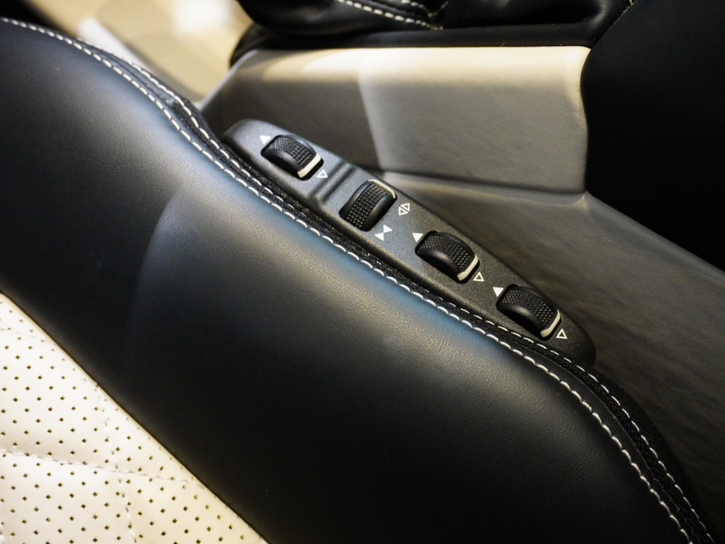 AMG Gクラス G63 designoｴｸｽｸﾙｰｼﾌﾞｲﾝﾃﾘｱPKG　571PS ｷｰﾚｽ 黒×ﾎﾟｰｾﾚﾝ革 ﾍﾞﾝﾁﾚｰﾀｰ SR 8ｲﾝﾁﾜｲﾄﾞﾅﾋﾞTV ﾌﾙｾｸﾞ harman/kardon CarPlay ｻｲﾄﾞｶﾒﾗ AMG20ｲﾝﾁAW　2年保証