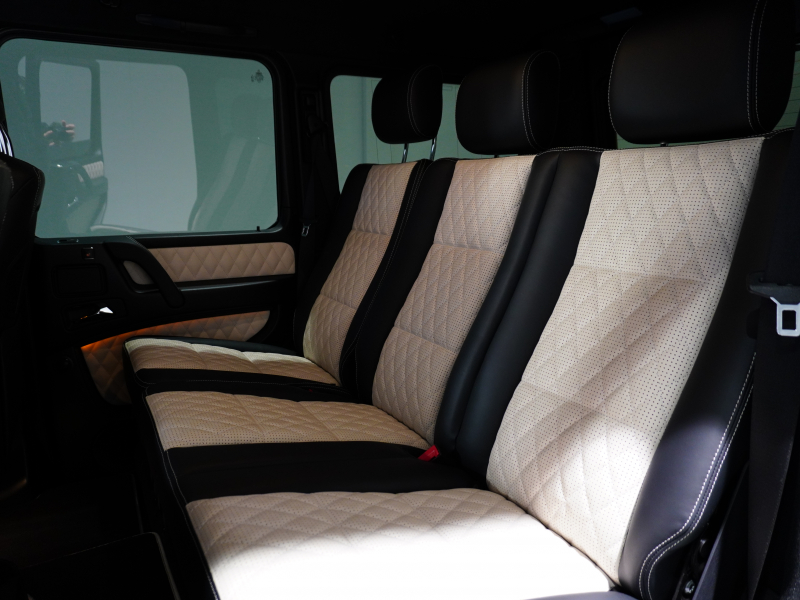 AMG Gクラス G63 designoｴｸｽｸﾙｰｼﾌﾞｲﾝﾃﾘｱPKG　571PS ｷｰﾚｽ 黒×ﾎﾟｰｾﾚﾝ革 ﾍﾞﾝﾁﾚｰﾀｰ SR 8ｲﾝﾁﾜｲﾄﾞﾅﾋﾞTV ﾌﾙｾｸﾞ harman/kardon CarPlay ｻｲﾄﾞｶﾒﾗ AMG20ｲﾝﾁAW　2年保証