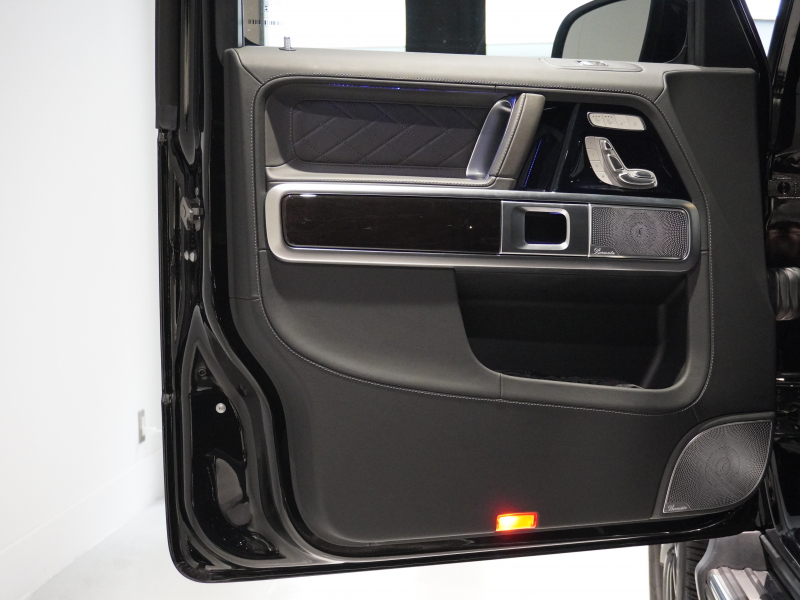 メルセデスベンツ Gクラス G400d ﾏﾇﾌｧｸﾄｩｰｱｴﾃﾞｨｼｮﾝ　正規D車 希少特別仕様 右H Meｺﾈｸﾄ 1ｵｰﾅｰ 黒革 ｻﾝﾙｰﾌ 純正ﾅﾋﾞTV ｱﾀﾞﾌﾟﾃｨﾌﾞﾀﾞﾝﾋﾟﾝｸﾞｼｽﾃﾑ 20AW　新車保証