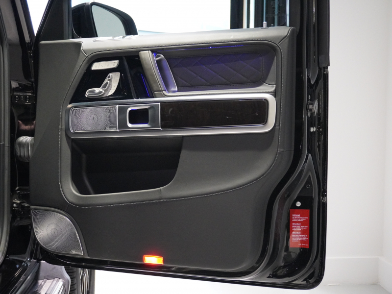 メルセデスベンツ Gクラス G400d ﾏﾇﾌｧｸﾄｩｰｱｴﾃﾞｨｼｮﾝ　正規D車 希少特別仕様 右H Meｺﾈｸﾄ 1ｵｰﾅｰ 黒革 ｻﾝﾙｰﾌ 純正ﾅﾋﾞTV ｱﾀﾞﾌﾟﾃｨﾌﾞﾀﾞﾝﾋﾟﾝｸﾞｼｽﾃﾑ 20AW　新車保証