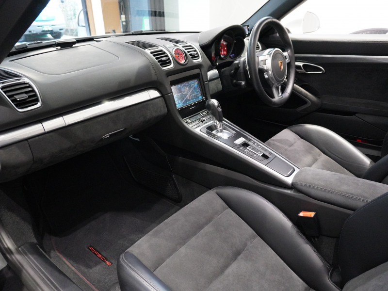 ポルシェ ボクスター GTS ｽﾎﾟｰﾂｸﾛﾉPKG　正規D車 右H 赤幌 有償色 ｺﾝﾋﾞ革 ｼｰﾄﾋｰﾀｰ ﾅﾋﾞTV  PASM ｶﾞｰｽﾞﾚｯﾄﾞﾒｰﾀｰ ｶﾗｰｸﾚｽﾄ20AW ｽﾎﾟｰﾂEX　2年保証付