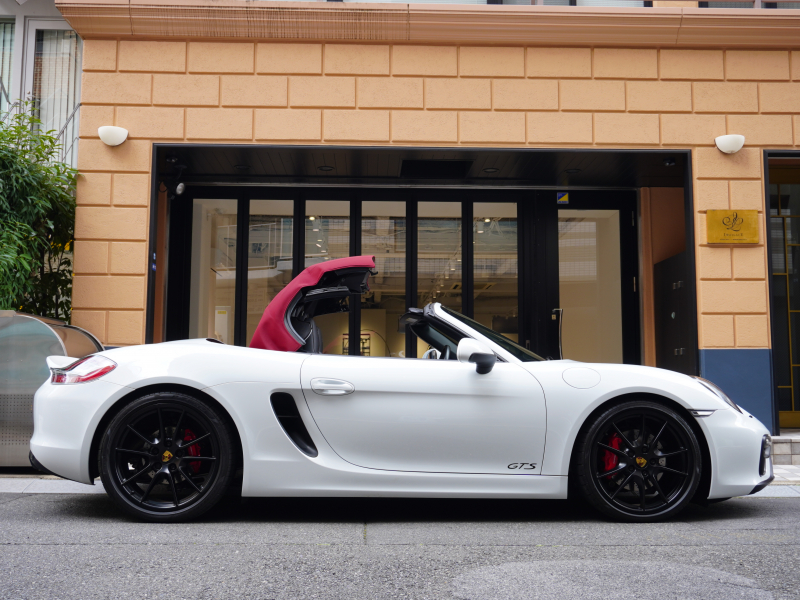ポルシェ ボクスター GTS ｽﾎﾟｰﾂｸﾛﾉPKG　正規D車 右H 赤幌 有償色 ｺﾝﾋﾞ革 ｼｰﾄﾋｰﾀｰ ﾅﾋﾞTV  PASM ｶﾞｰｽﾞﾚｯﾄﾞﾒｰﾀｰ ｶﾗｰｸﾚｽﾄ20AW ｽﾎﾟｰﾂEX　2年保証付