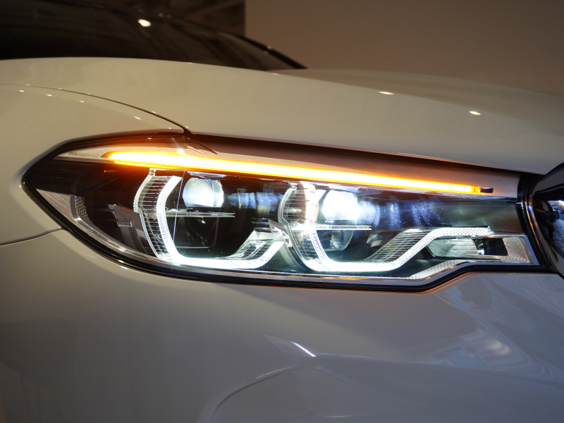 BMW Mシリーズ M5 4.4 M xDrive ｺﾝﾌｫｰﾄPKG　600ps ﾌﾞﾗｯｸﾒﾘﾉﾚｻﾞｰ ｶｰﾎﾞﾝﾙｰﾌ ﾅﾋﾞTV harman/kardon ﾍｯﾄﾞｱｯﾌﾟD ﾍﾞﾝﾁﾚｰｼｮﾝ Mｴｷｿﾞｰｽﾄ 20AW　2年保証