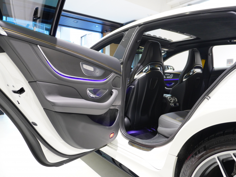 AMG GT 4ドアクーペ GT63S 4MATIC+ Edition1　1ｵｰﾅｰ 限定車 AMGﾊﾟﾌｫｰﾏﾝｽ&ｴｸｽﾃﾘｱﾅｲﾄPKG 専用ｲﾝﾃﾘｱ ｻﾝﾙｰﾌ ﾅﾋﾞTV ﾍｯﾄﾞｱｯﾌﾟD ﾍﾞﾝﾁﾚｰｼｮﾝ 専用21ｲﾝﾁAW　2年保証