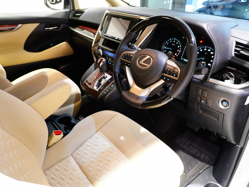 トヨタ ヴェルファイア X  LM&ﾛｲﾔﾙﾗｳﾝｼﾞ仕様　ﾌﾟﾘｸﾗｯｼｭｾｰﾌﾃｨ ACC TVﾓﾆﾀｰ付きﾊﾟｰﾃｰｼｮﾝ ｴｸﾞｾﾞｸﾃｨﾌﾞｼｰﾄ ﾏｯﾄﾎﾜｲﾄﾗｯﾋﾟﾝｸﾞ　2年保証付