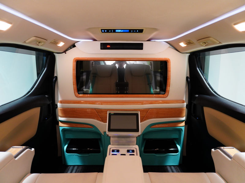 トヨタ ヴェルファイア X  LM&ﾛｲﾔﾙﾗｳﾝｼﾞ仕様　ﾌﾟﾘｸﾗｯｼｭｾｰﾌﾃｨ ACC TVﾓﾆﾀｰ付きﾊﾟｰﾃｰｼｮﾝ ｴｸﾞｾﾞｸﾃｨﾌﾞｼｰﾄ ﾏｯﾄﾎﾜｲﾄﾗｯﾋﾟﾝｸﾞ　2年保証付