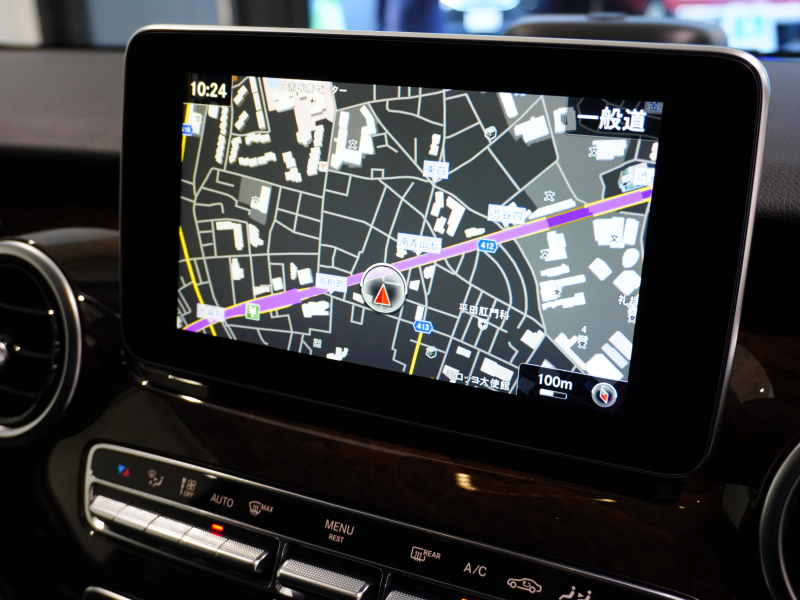 メルセデスベンツ Vクラス V220d AVG ﾛﾝｸﾞ　ﾏｲﾊﾞｯﾊ仕様 ｴｸﾞｾｸﾃｨﾌﾞｼｰﾄ TVﾓﾆﾀｰ付ﾊﾟｰﾃｰｼｮﾝ 専用ｺﾝﾄﾛｰﾙﾊﾟﾈﾙ 4人乗り　2年保証付