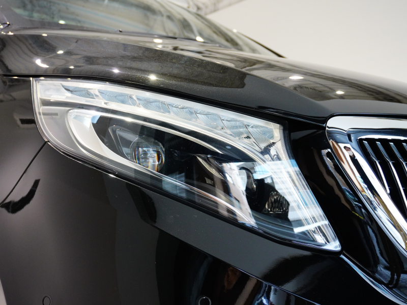 メルセデスベンツ Vクラス V220dｽﾎﾟｰﾂ ﾛﾝｸﾞ ﾚｰﾀﾞｰP　ﾏｲﾊﾞｯﾊ仕様 ｴｸﾞｾｸﾃｨﾌﾞｼｰﾄ TVﾓﾆﾀｰ付ﾊﾟｰﾃｰｼｮﾝ ﾊﾟﾉﾗﾏSR 4人乗り　2年保証付