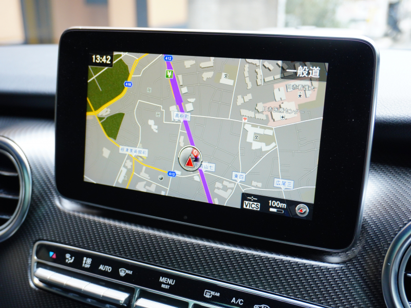 メルセデスベンツ Vクラス V220dｽﾎﾟｰﾂ ﾛﾝｸﾞ ﾚｰﾀﾞｰP　ﾏｲﾊﾞｯﾊ仕様 ｴｸﾞｾｸﾃｨﾌﾞｼｰﾄ TVﾓﾆﾀｰ付ﾊﾟｰﾃｰｼｮﾝ ﾊﾟﾉﾗﾏSR 4人乗り　2年保証付