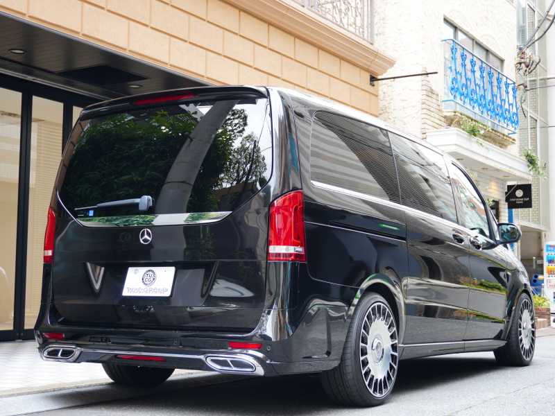 メルセデスベンツ Vクラス V220dｽﾎﾟｰﾂ ﾛﾝｸﾞ ﾚｰﾀﾞｰP　ﾏｲﾊﾞｯﾊ仕様 ｴｸﾞｾｸﾃｨﾌﾞｼｰﾄ TVﾓﾆﾀｰ付ﾊﾟｰﾃｰｼｮﾝ ﾊﾟﾉﾗﾏSR 4人乗り　2年保証付