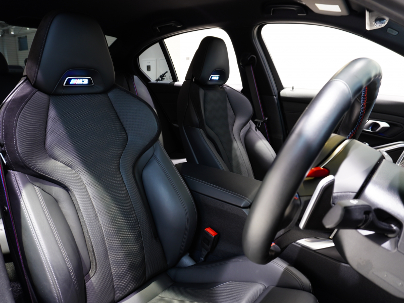 BMW Mシリーズ M3 Competition G80　ACC ﾒﾘﾉﾚｻﾞｰ ﾍﾞﾝﾁﾚｰｼｮﾝ ｶｰﾎﾞﾝﾙｰﾌ 純正ﾅﾋﾞTV harman/kardon 360ｶﾒﾗ LEDﾚｰｻﾞｰ ﾍｯﾄﾞｱｯﾌﾟD OP19/20ｲﾝﾁAW　2年保証