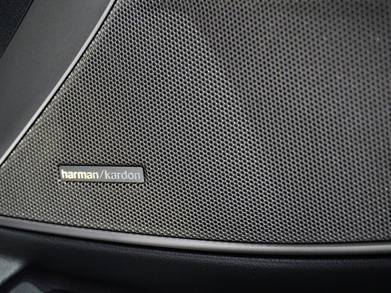 BMW Mシリーズ M3 Competition G80　ACC ﾒﾘﾉﾚｻﾞｰ ﾍﾞﾝﾁﾚｰｼｮﾝ ｶｰﾎﾞﾝﾙｰﾌ 純正ﾅﾋﾞTV harman/kardon 360ｶﾒﾗ LEDﾚｰｻﾞｰ ﾍｯﾄﾞｱｯﾌﾟD OP19/20ｲﾝﾁAW　2年保証