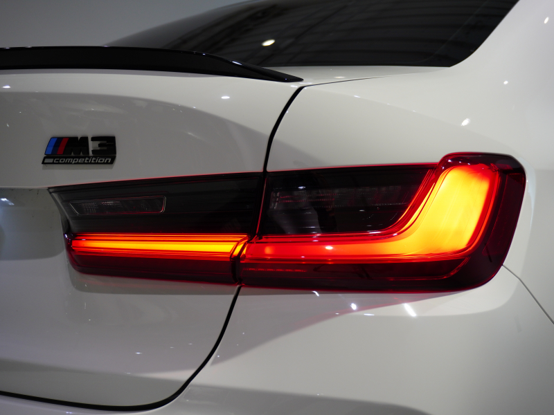 BMW Mシリーズ M3 Competition G80　ACC ﾒﾘﾉﾚｻﾞｰ ﾍﾞﾝﾁﾚｰｼｮﾝ ｶｰﾎﾞﾝﾙｰﾌ 純正ﾅﾋﾞTV harman/kardon 360ｶﾒﾗ LEDﾚｰｻﾞｰ ﾍｯﾄﾞｱｯﾌﾟD OP19/20ｲﾝﾁAW　2年保証