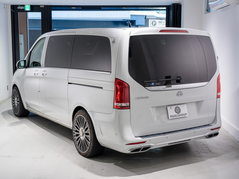 メルセデスベンツ Vクラス V220d AVG ロング レーダーP マイバッハ仕様 エグセクティブシート TVモニター付パーテーション パノラマSR 4人乗り 2年保証付