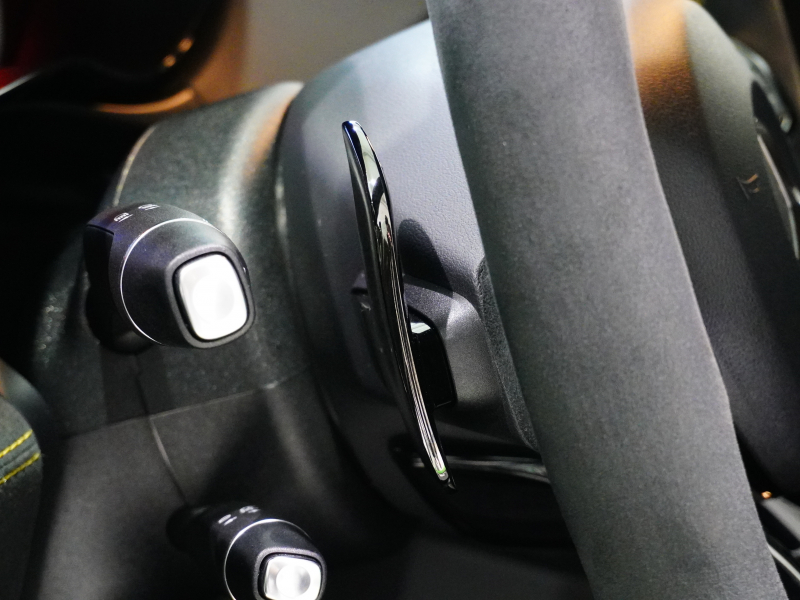 AMG GT R　AMGｶｰﾎﾞﾝｾﾗﾐｯｸﾌﾞﾚｰｷ ﾌﾙﾚｻﾞｰPKG　正規D車 ｷｰﾚｽｺﾞｰ ﾚｶﾛｼｰﾄ 純正ﾅﾋﾞTV Bｶﾒﾗ AMGﾊﾟﾌｫｰﾏﾝｽEX LEDﾍｯﾄﾞﾗｲﾄ ﾛﾍﾞﾙﾀﾘﾌﾀｰ OP19/20AW　2年保証付