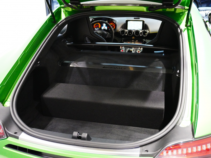AMG GT R　AMGｶｰﾎﾞﾝｾﾗﾐｯｸﾌﾞﾚｰｷ ﾌﾙﾚｻﾞｰPKG　正規D車 ｷｰﾚｽｺﾞｰ ﾚｶﾛｼｰﾄ 純正ﾅﾋﾞTV Bｶﾒﾗ AMGﾊﾟﾌｫｰﾏﾝｽEX LEDﾍｯﾄﾞﾗｲﾄ ﾛﾍﾞﾙﾀﾘﾌﾀｰ OP19/20AW　2年保証付