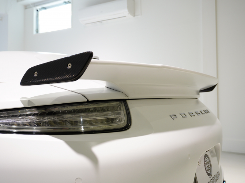 ポルシェ 911(Type991) ｶﾚﾗSｶﾌﾞﾘｵﾚ　MY13 ｸﾞﾚｰ革 ﾍﾞﾝﾁﾚｰﾀｰ ｶﾛｯﾂｪﾘｱSDﾅﾋﾞ BOSEｻｳﾝﾄﾞ PASM ﾊﾟﾜｸﾗﾏﾌﾗｰ ﾌﾙﾗｯﾋﾟﾝｸﾞ　2年保証付