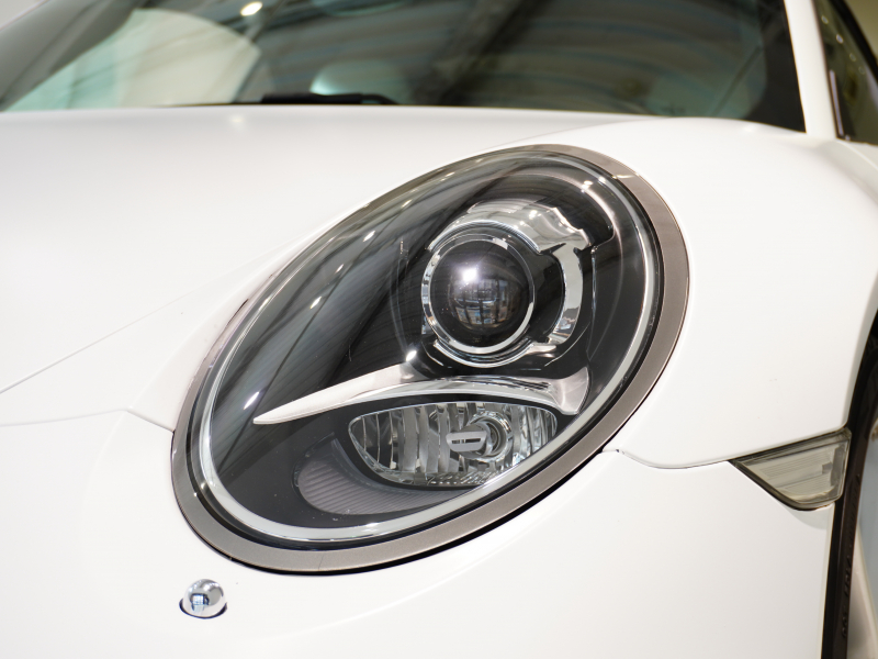 ポルシェ 911(Type991) ｶﾚﾗSｶﾌﾞﾘｵﾚ　MY13 ｸﾞﾚｰ革 ﾍﾞﾝﾁﾚｰﾀｰ ｶﾛｯﾂｪﾘｱSDﾅﾋﾞ BOSEｻｳﾝﾄﾞ PASM ﾊﾟﾜｸﾗﾏﾌﾗｰ ﾌﾙﾗｯﾋﾟﾝｸﾞ　2年保証付