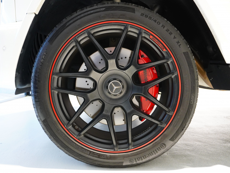 AMG Gクラス G63 AMGﾚｻﾞｰｴｸｽｸﾙｰｼﾌﾞPKG　正規D車 1ｵｰﾅｰ 左H Meｺﾈｸﾄ ﾏｷｱｰﾄﾍﾞｰｼﾞｭ革 ｻﾝﾙｰﾌ 純正ﾅﾋﾞTV Burmester AMGﾊﾟﾌｫｰﾏﾝｽEX AMG22ｲﾝﾁAW　2年保証